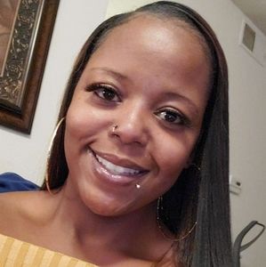 Meet your Posher, Marisha